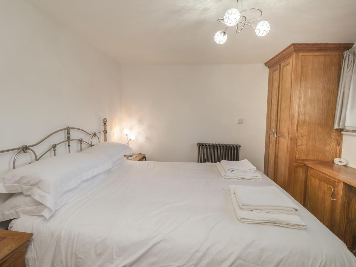7 Waves Apartment Рай Екстериор снимка